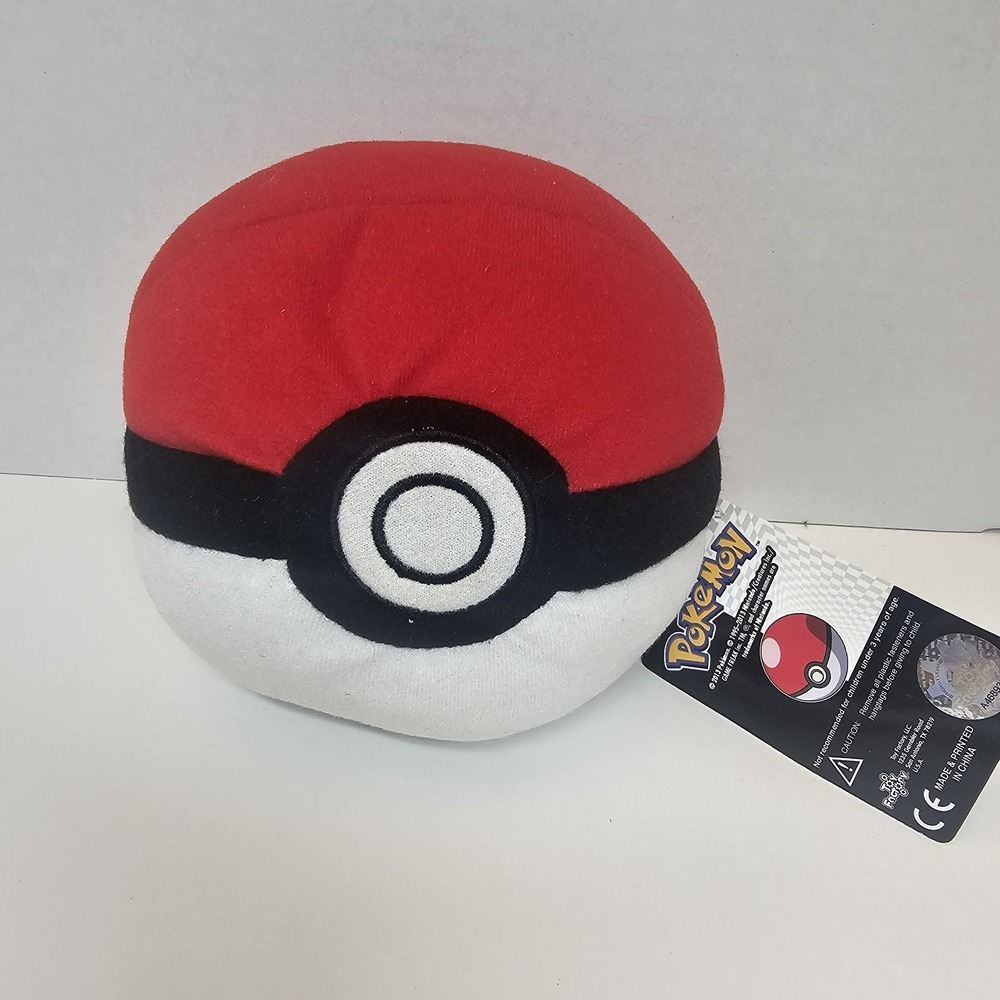 Pokemon Pokeball Plush Toy 2013 Nintendo Soft Stuffed‎ Ball